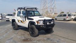 Toyota Land Cruiser Pick Up RIGHT HAND DRIVE TOYOTA LANDCRUISER 2017 WITH NEW HOOD GXL HEAVY DUTY SUSPENSION MANUAL V8 DIESEL TU