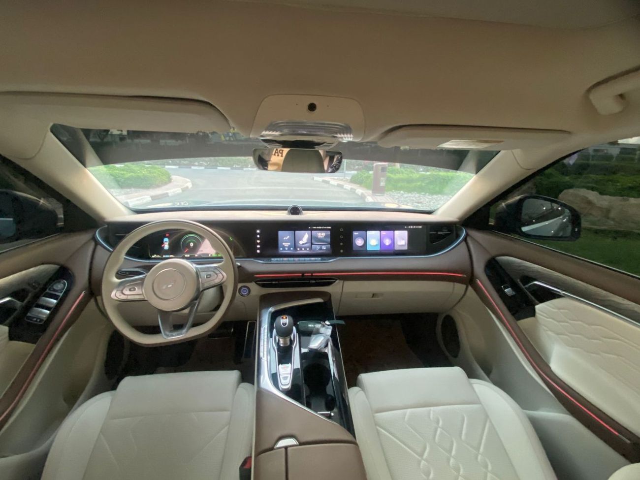 ربدان وان SUMMER OFFER - RABDAN ONE V6 2022 - GCC SPECS - WARRANTY - FULL SERVICE HISTORY - 2 KEYS  21 000 KM