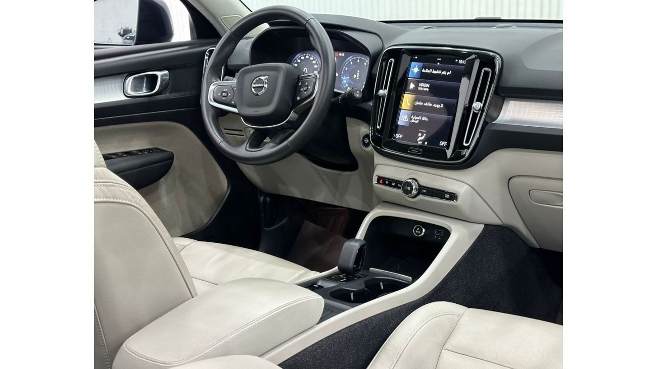 Volvo XC40 T4 R Design 2022 Volvo XC40 T4, Jan 2025 Volvo Warranty, Low Kms, GCC