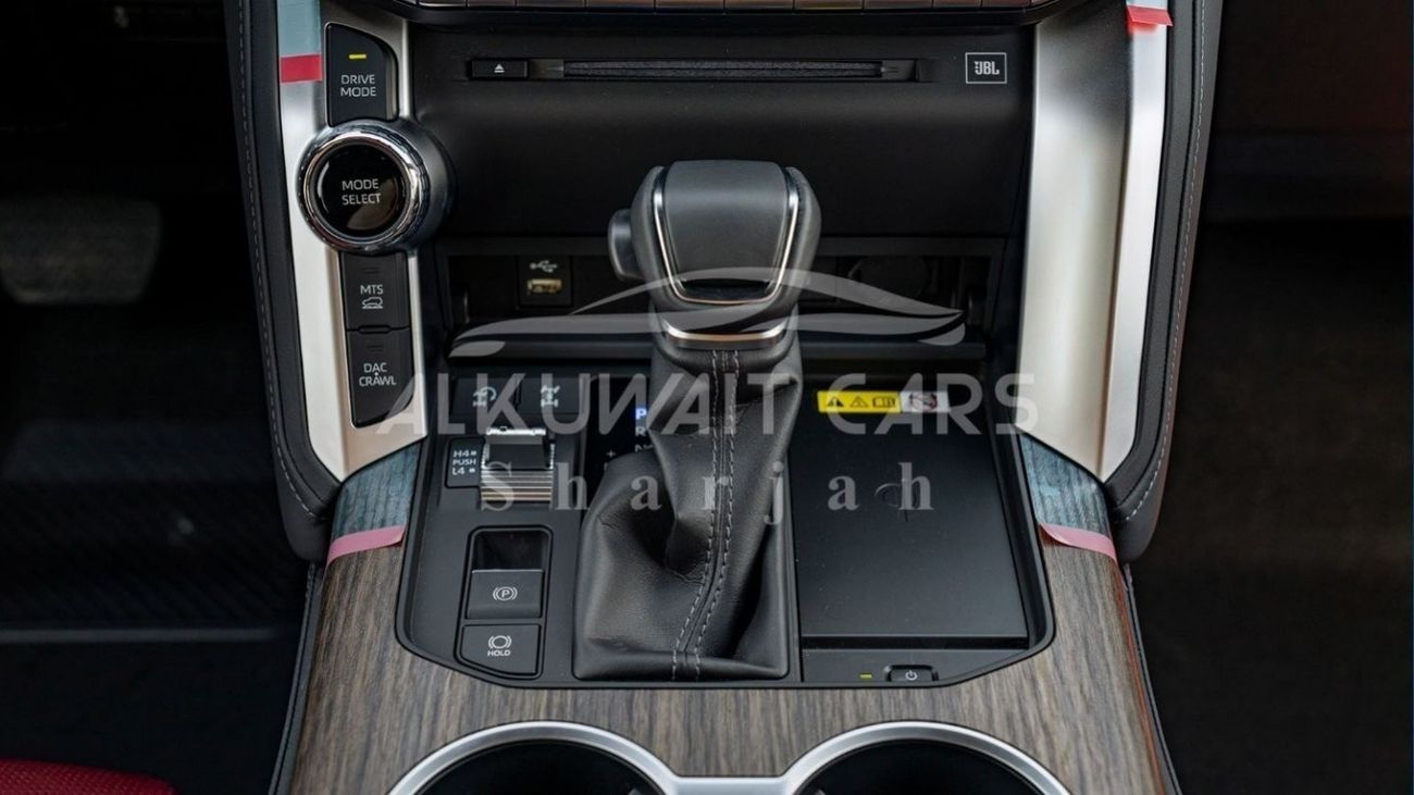 Toyota Land Cruiser TOYOTA LAND CRUISER LC300 VXR 3.3D AT MY2025