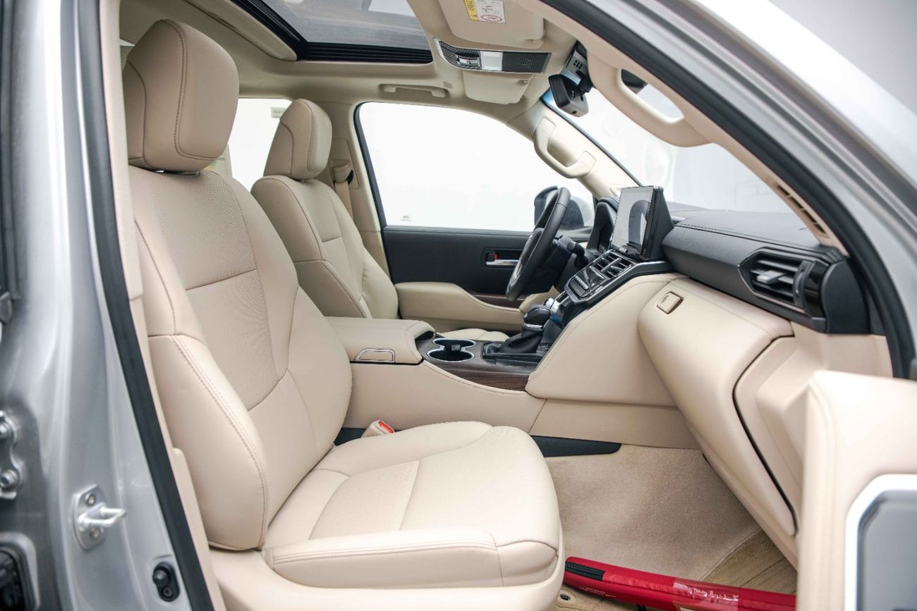 Toyota Land Cruiser GXR 3.5L - Silver Metallic Inside Beige | Export Only