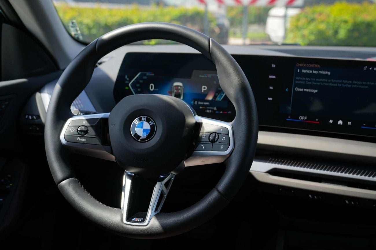 بي أم دبليو 225i 225L 2025!! BRAND NEW CAR!! MENTIONED PRICE IS FOR EXPORT ONLY