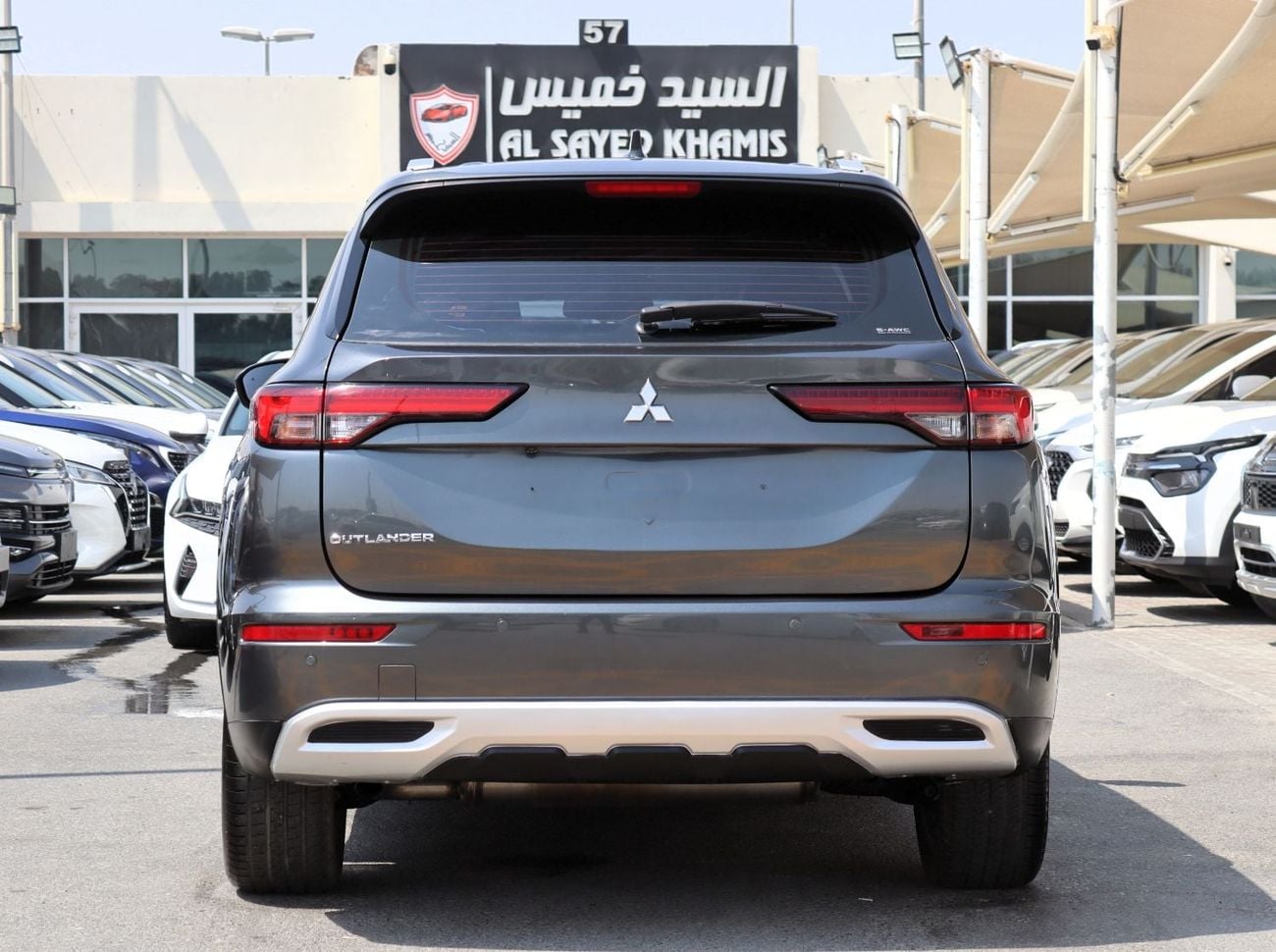Mitsubishi Outlander GLX HIGHLINE ACCIDENTS FREE - GCC - H LINE - LOW MLAGE - PERFECT CONDITION INSIDE OUT