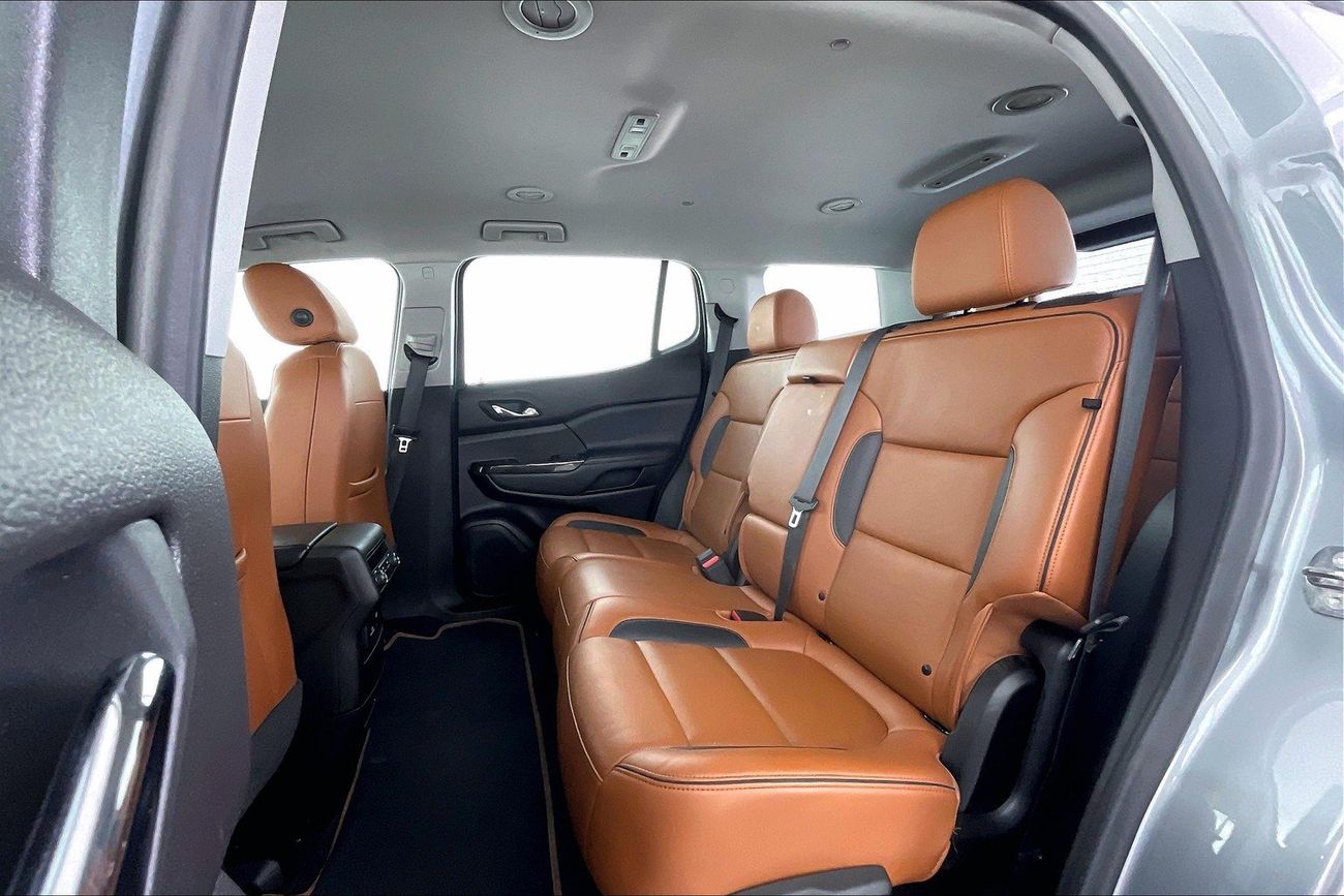 جي أم سي أكاديا AT4 | National Day Celebration | شامل الضمان | 0 ﺪﻔﻋﺓ ﺃﻮﻟﻯ