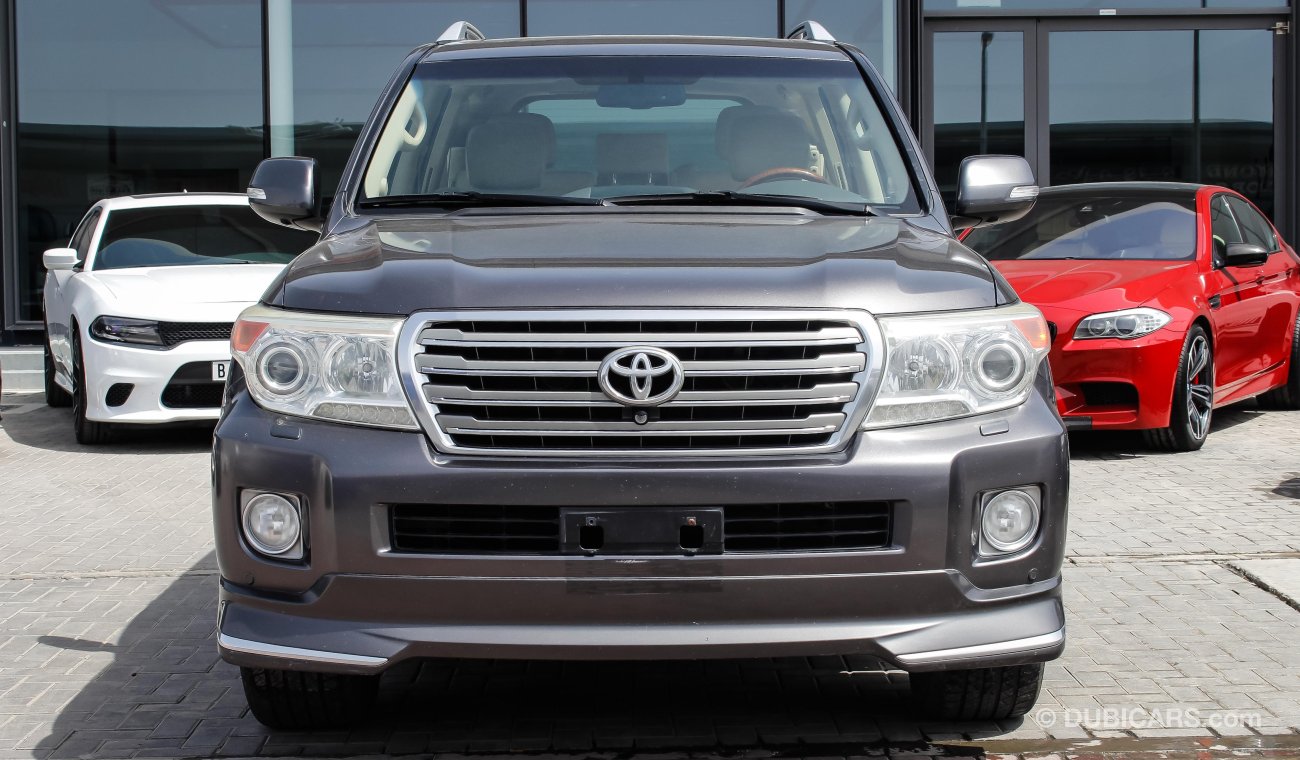 Toyota Land Cruiser VX.R V8 5.7