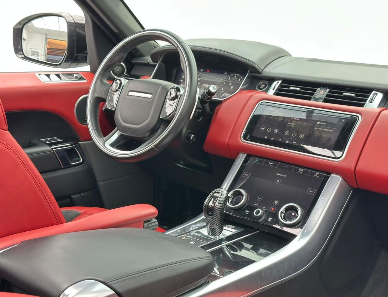 Land Rover Range Rover Sport HSE 3.0L (340 HP) 2018 Range Rover Sport HSE, Service History, Excellent Condition, GCC