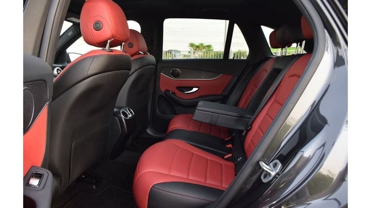 مرسيدس بنز GLC 300 4MATIC