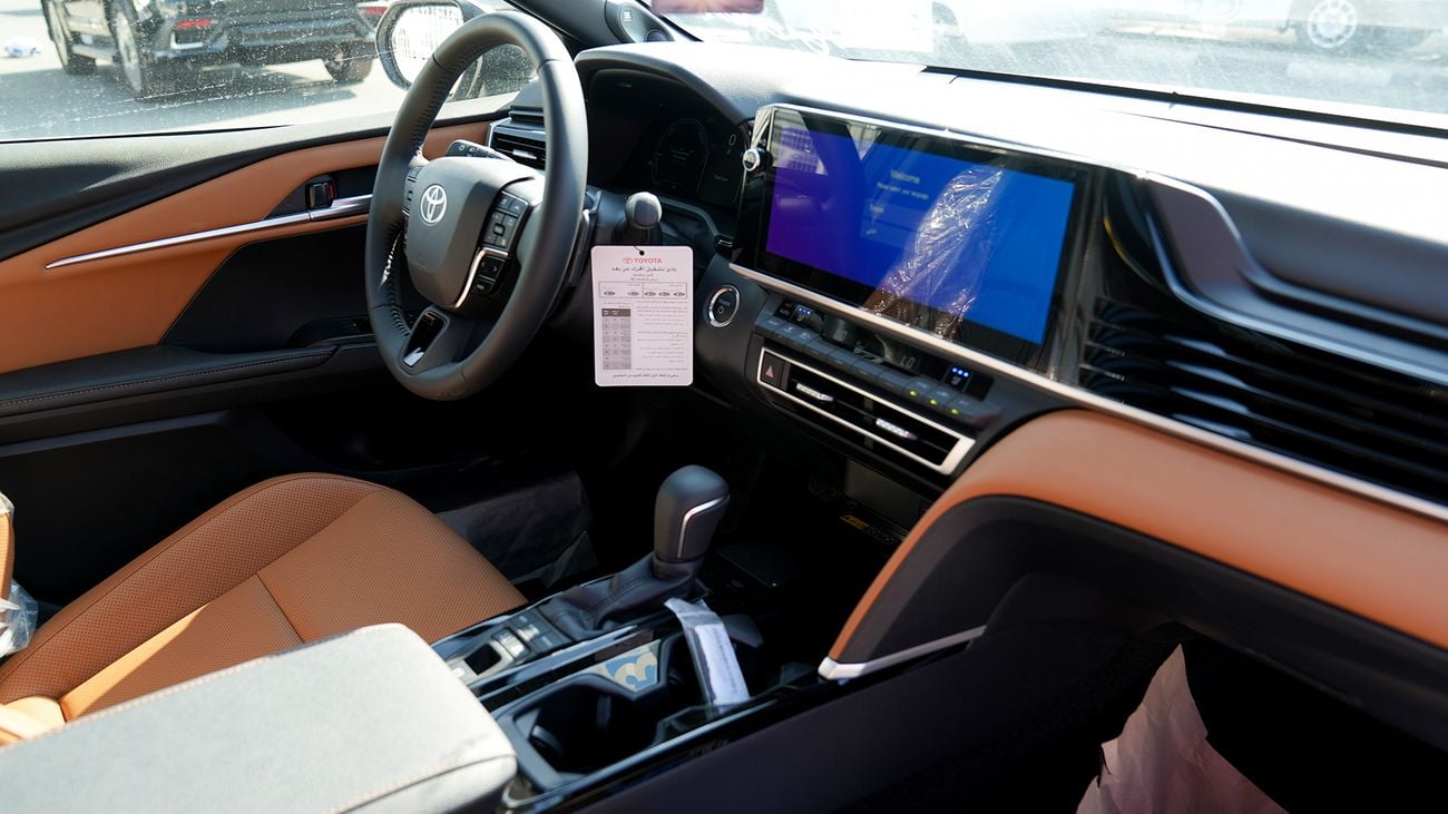 Toyota Camry 2.5 L Hybrid