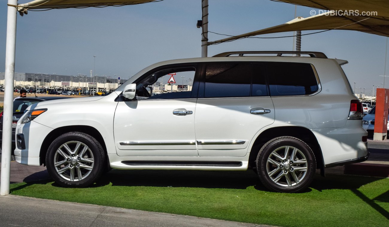 Lexus LX570 S