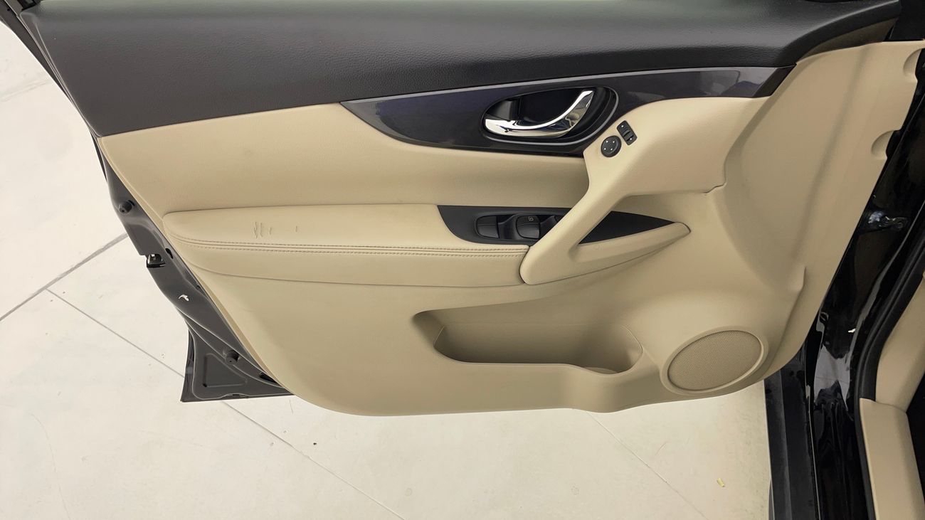 نيسان إكس تريل S 2.5 | بدون دفعة مقدمة | اختبار القيادة في المنزل