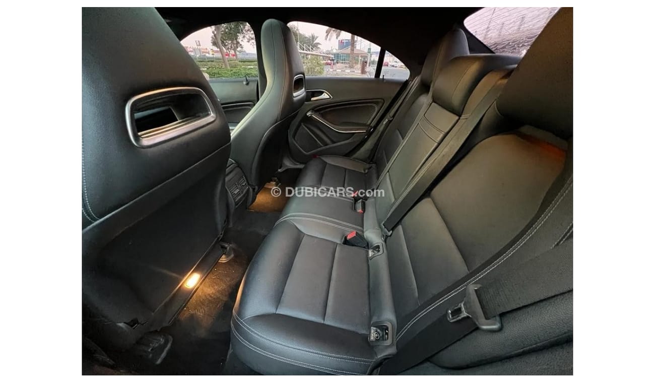 Mercedes-Benz CLA 250 Sport MERCEDES BENZ CLA 250 2018 FULL OPTION IN PERFECT CONDITION DEALER WARRANTY