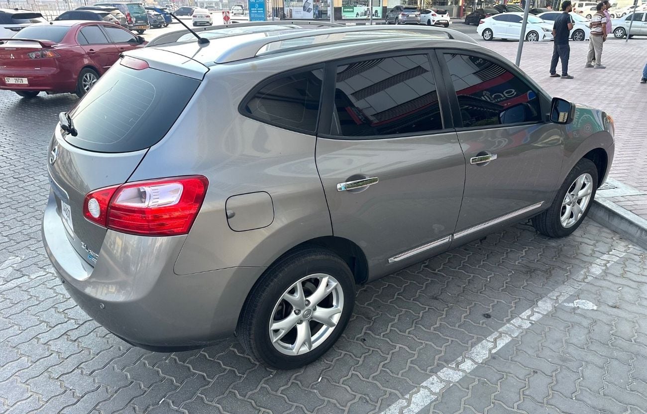 Nissan Rogue S (NON GCC)