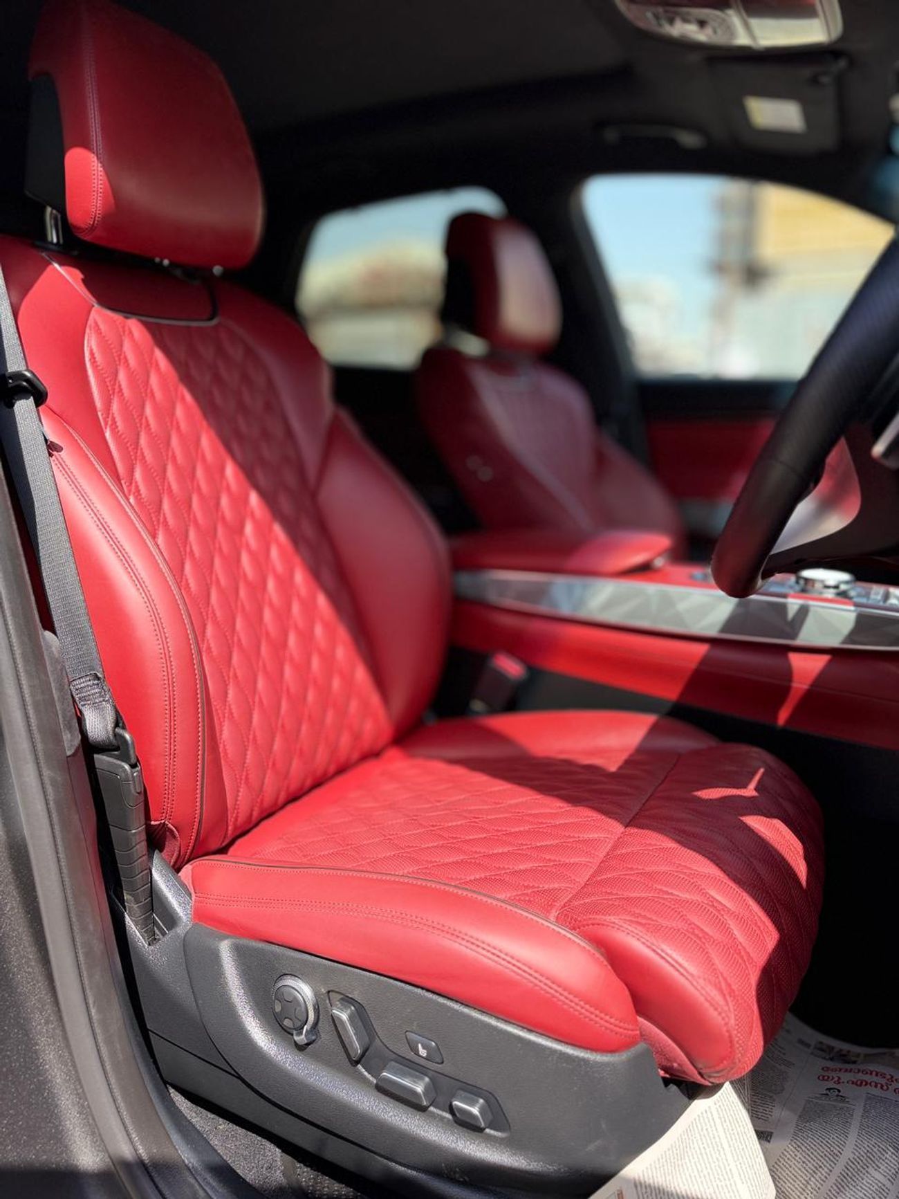 Genesis GV70 PREMIUM