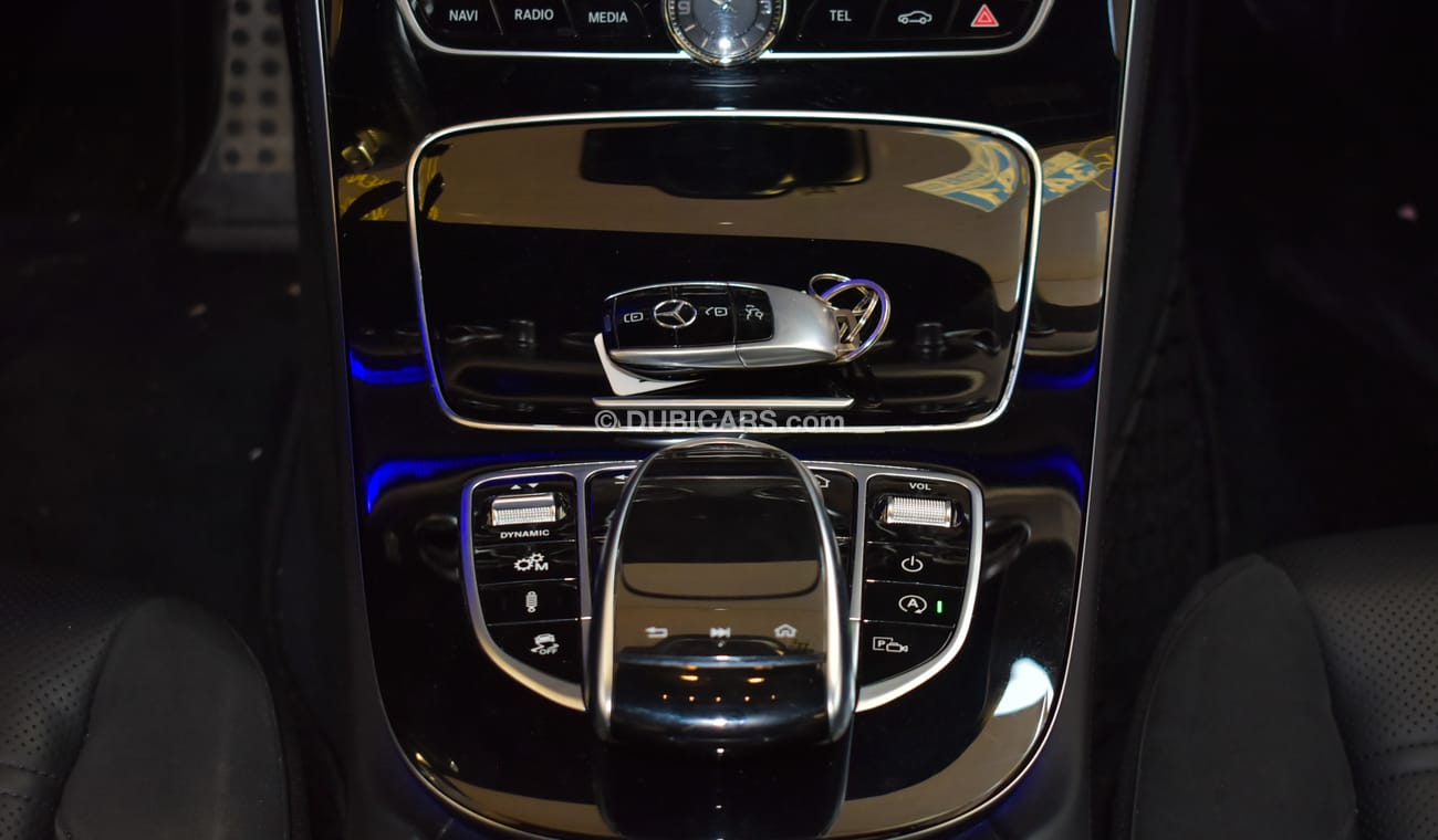 Mercedes-Benz E 43 AMG