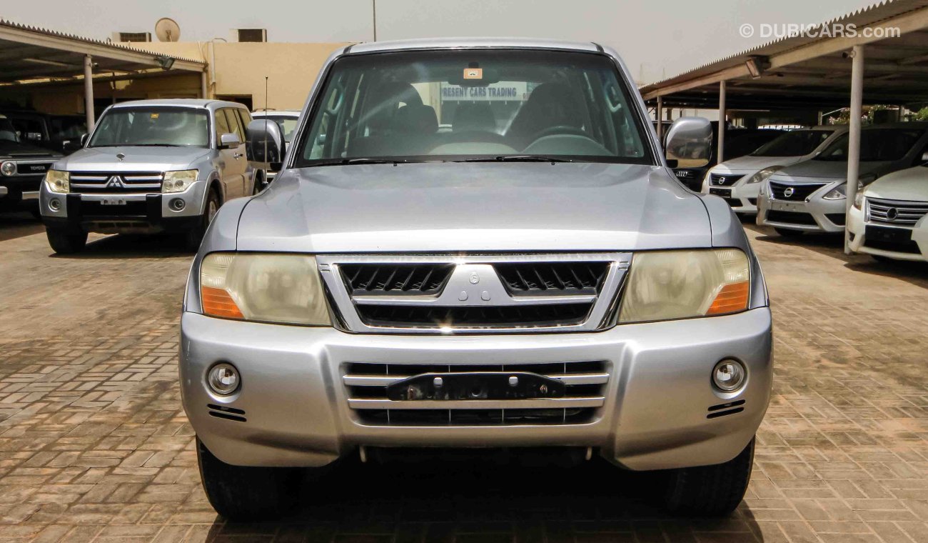 Mitsubishi Pajero GLS V6