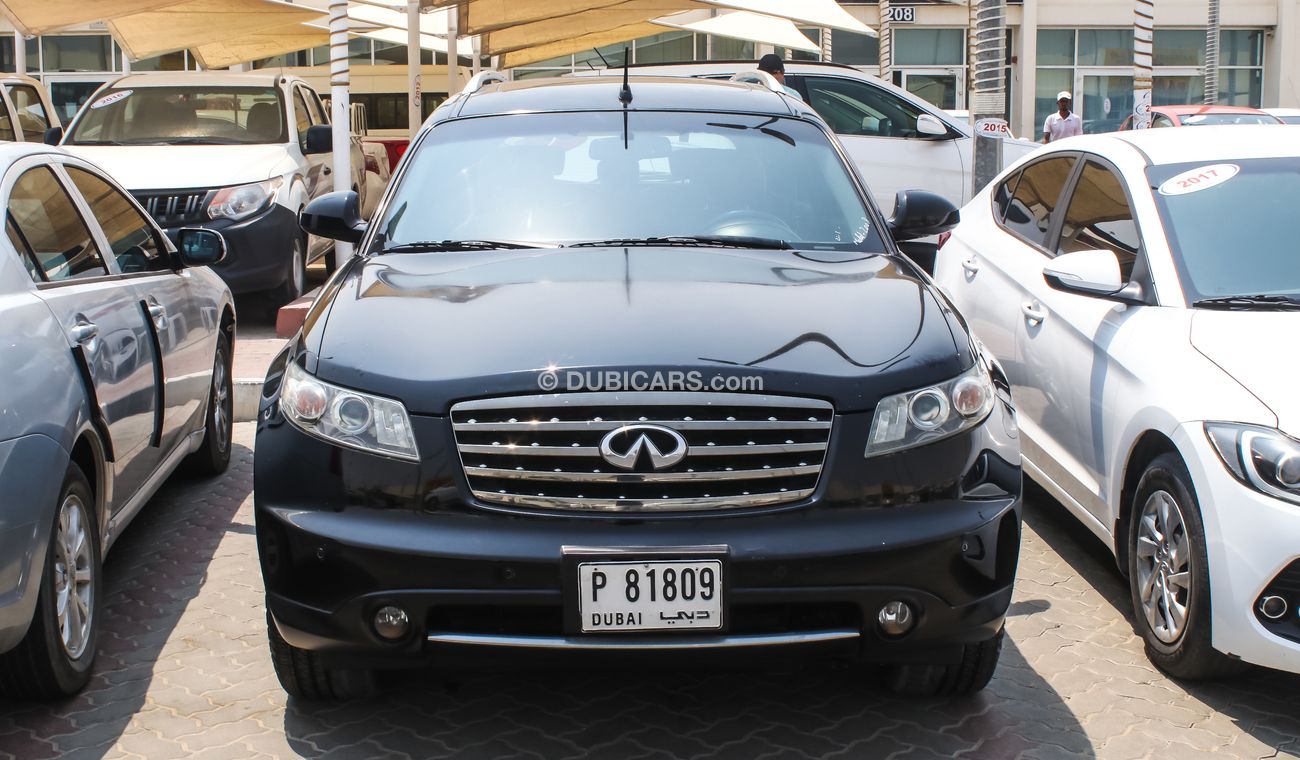 إنفينيتي FX35 انفنتى FX35  اسود خليجى 2008 بحالة ممتازة بدون حوادث