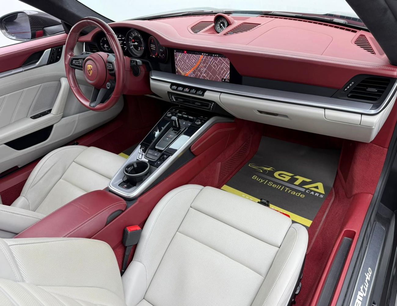 Porsche 911 Turbo 3.8L (580 HP) Coupe