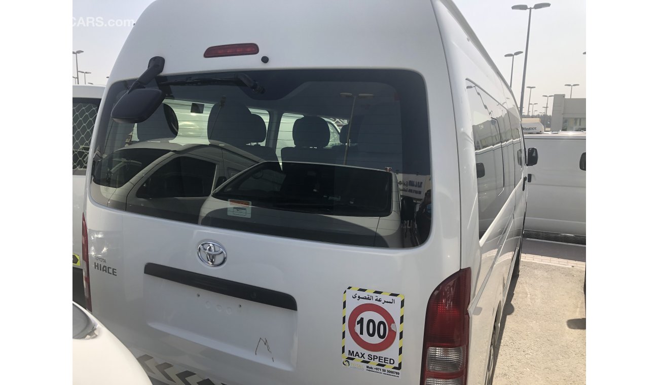 Toyota Hiace Toyota Hiace Highroof bus 15 str,model:2017. free of accident with low mileage