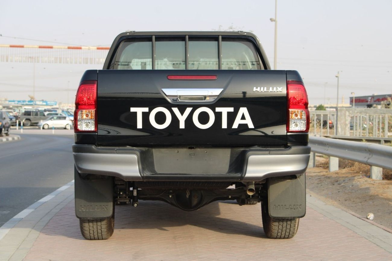 تويوتا هيلوكس TOYOTA HILUX 2.4L DIESEL 4 X 4 DOUBLE CABIN ACTIVE MANUAL TOYOTA HILUX 2.4L DIESEL 4 X 4 DOUBLE CABIN MANUAL