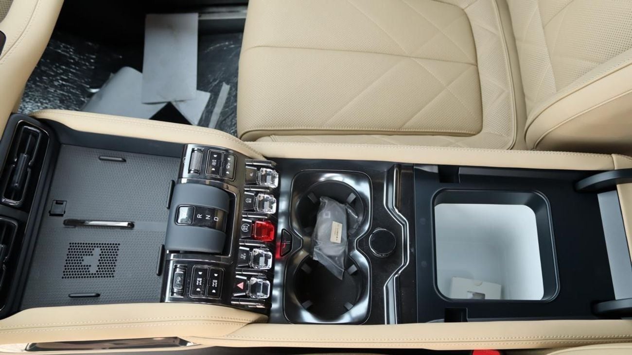 BYD Leopard 5 STD (NON GCC) leopard 5  with 2 deflock  and warranty 5 years evs active master account