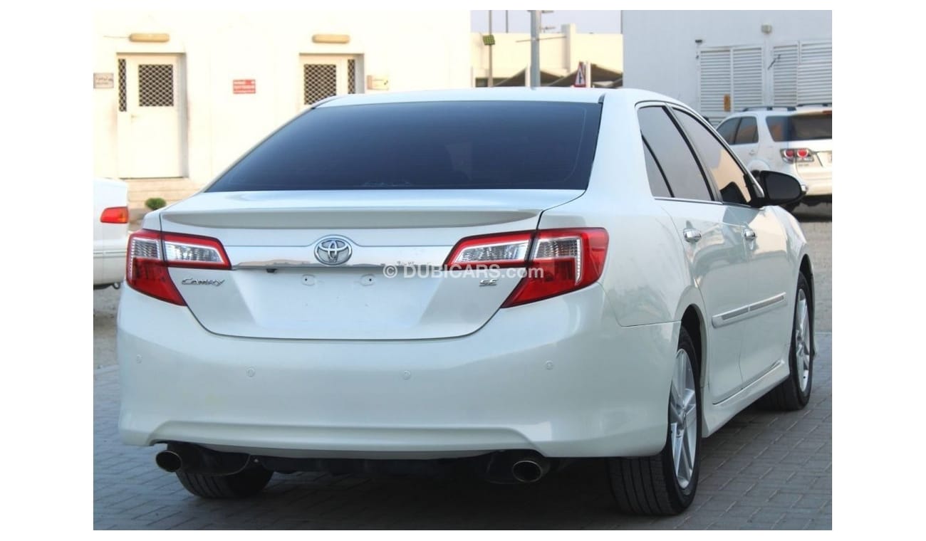 Used SE Toyota Camry 2013 GCC, in excellent condition 2013 for sale in