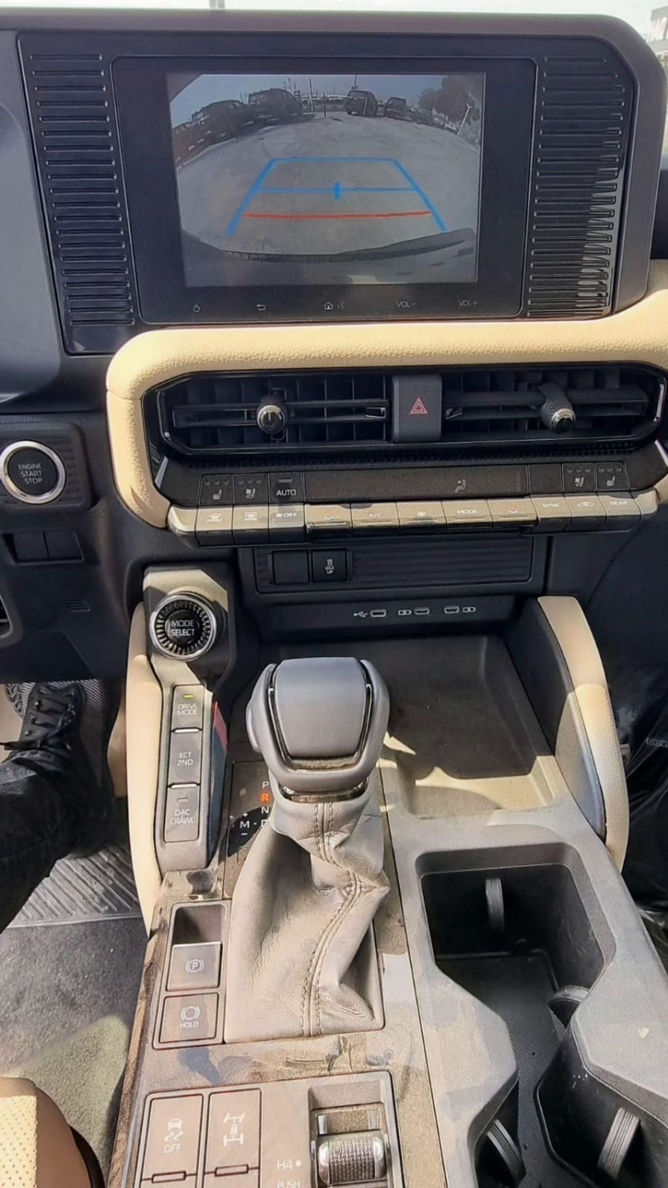 Toyota Prado TOYOTA PRADO 2.8L DIESEL 4X4 WITH LEATHER SEATS MY 2025