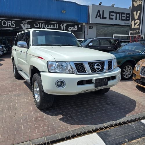 Nissan Patrol GL 4.8L A/T (7 Seater)
