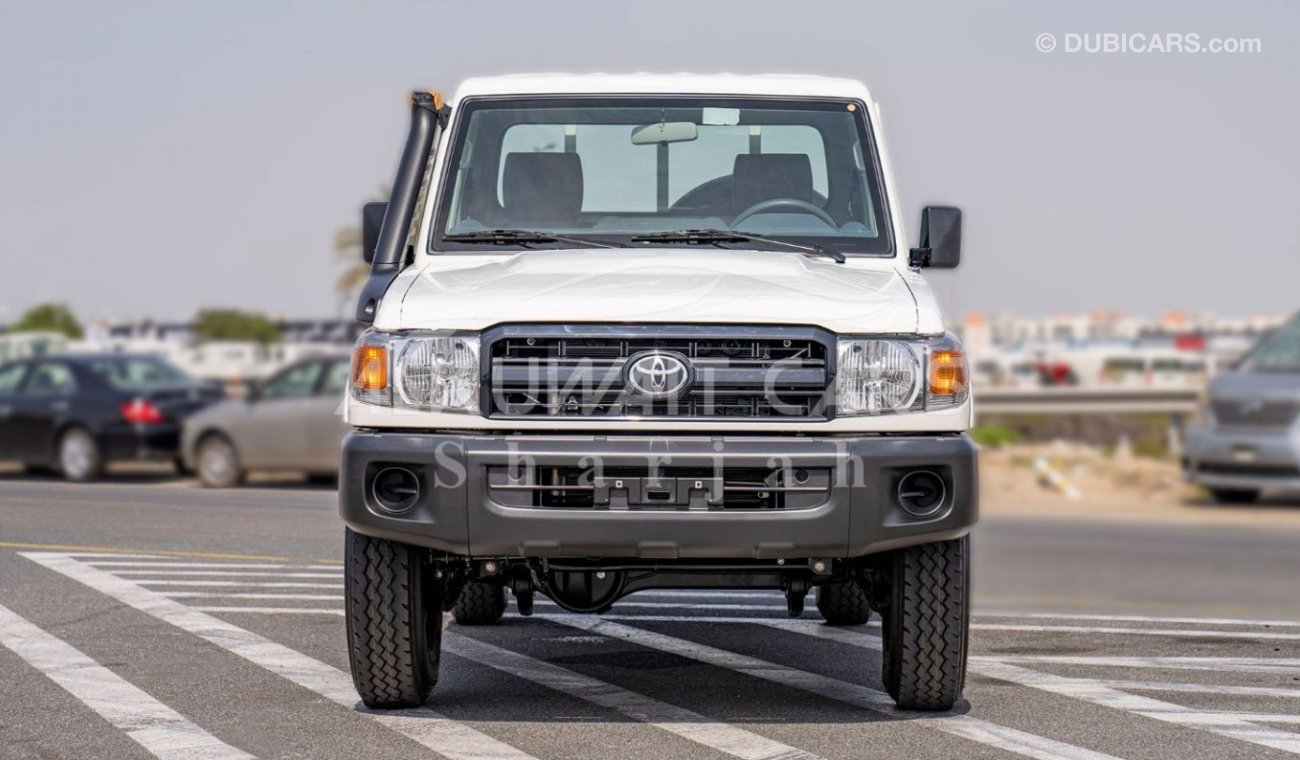 تويوتا لاند كروزر TOYOTA LAND CRUISER LC79SC 4.0P MT MY2023