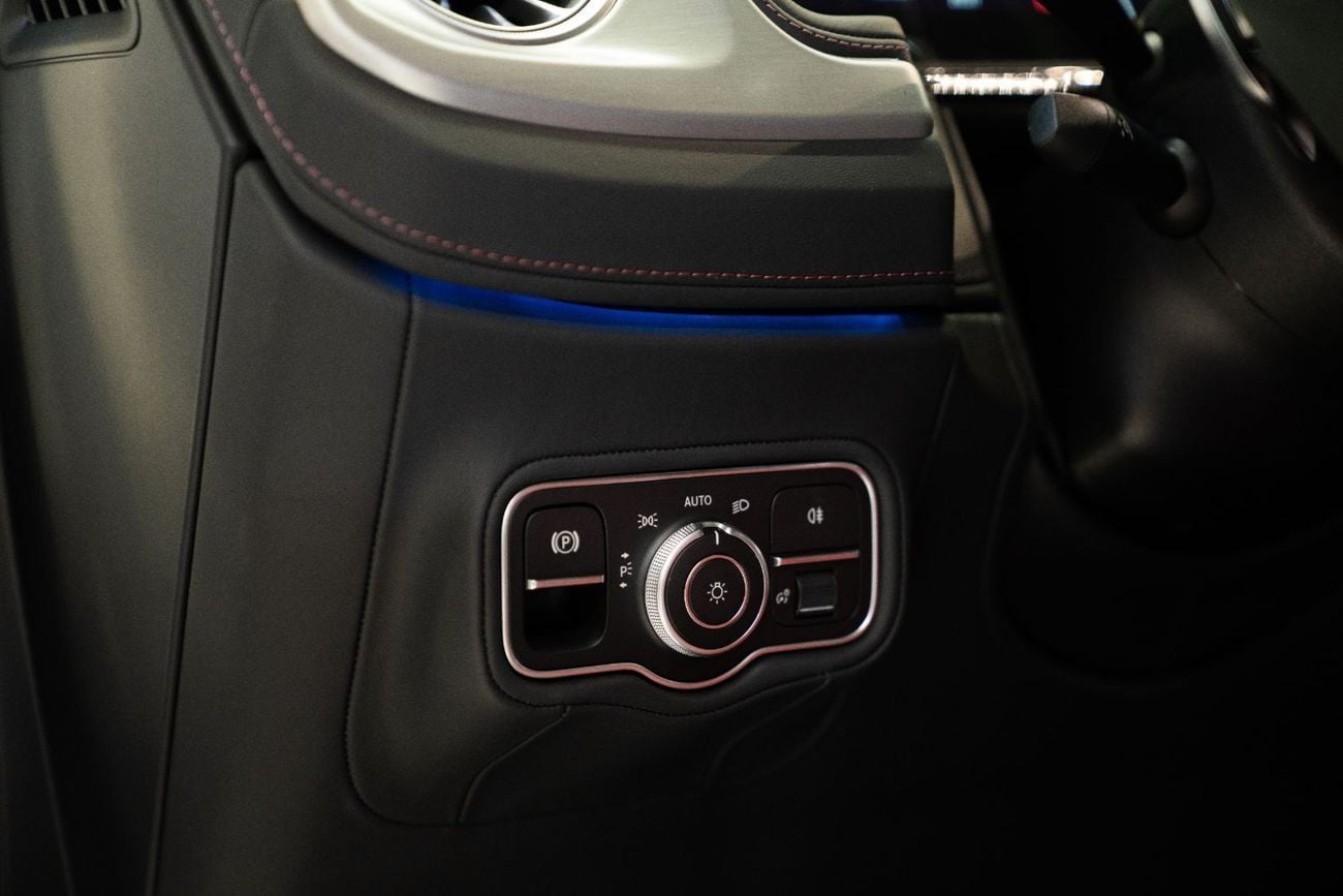 مرسيدس بنز G 63 AMG 2026 | BRAND NEW | FULL INTERIOR CARBON FIBER | 0 KM | FULL OPTION | EURO SPECS