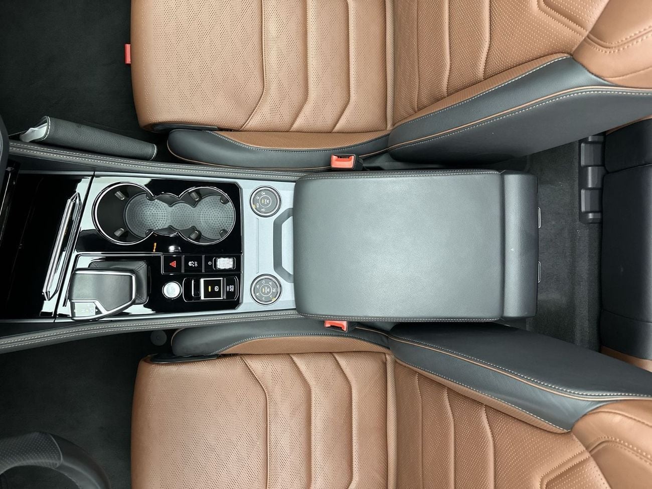 Volkswagen Touareg R-LINE VW Certified | The Ultimate Flagship SUV | Well Maintained