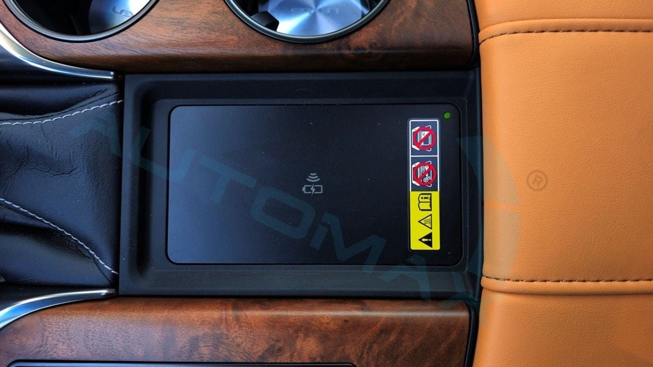 لكزس LX 600 SIGNATURE