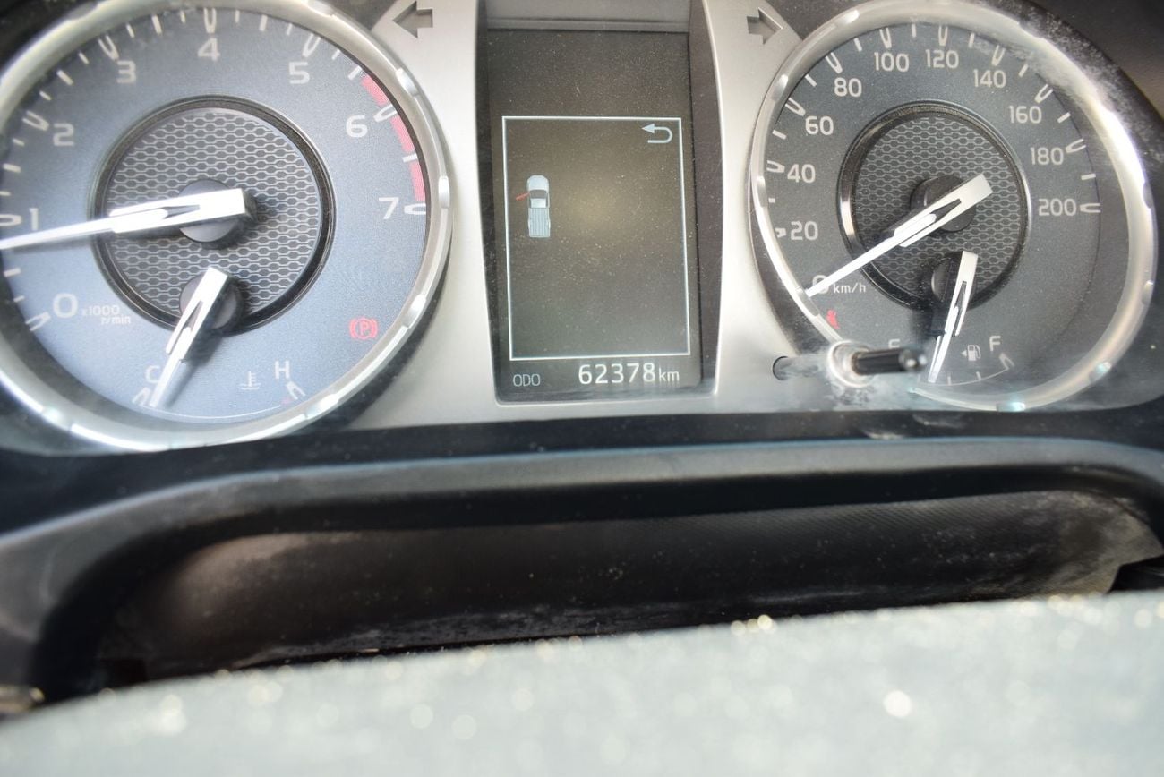 تويوتا هيلوكس GLX 2.7L Single Cab Utility 4WD M/T