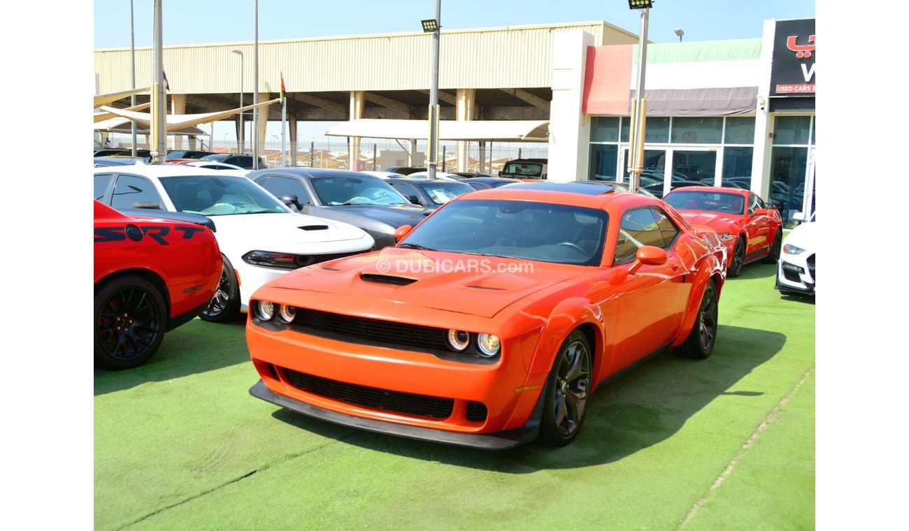 Dodge Challenger R/T Plus