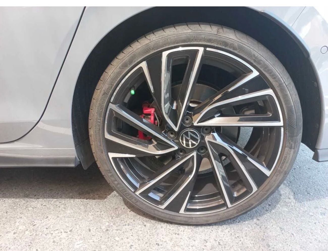Volkswagen Golf GTI