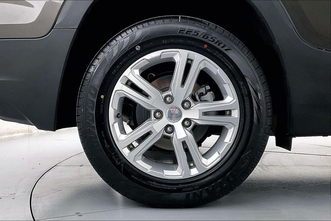 GMC Terrain SLE | 1 year free warranty | 0 down payment | 7 day return policy