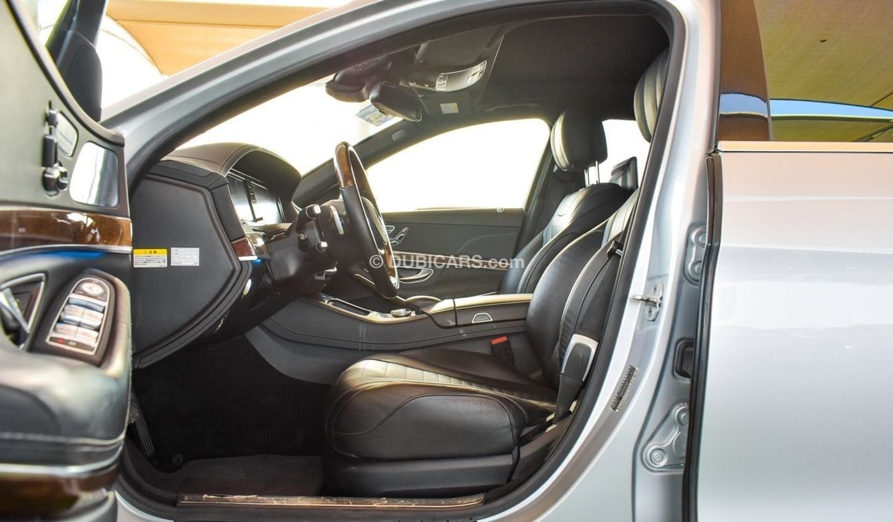 مرسيدس بنز S 550