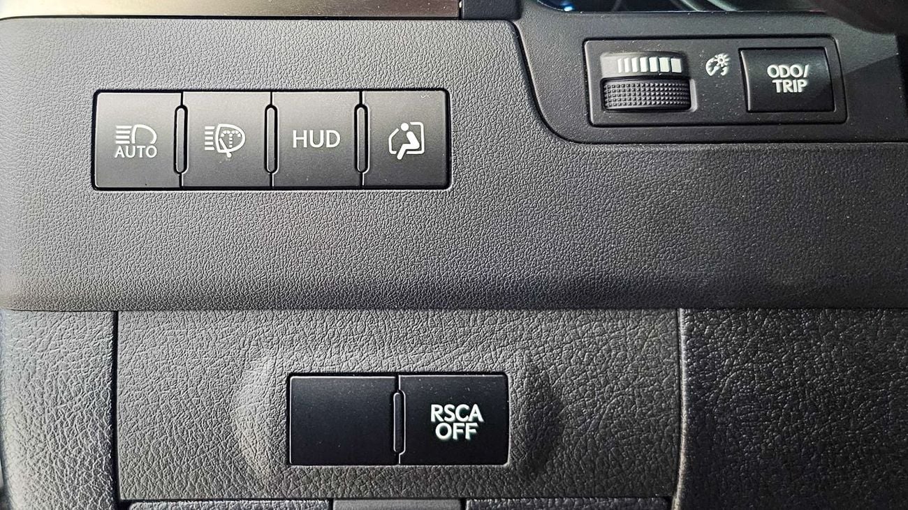 لكزس LX 570 SIGNATURE