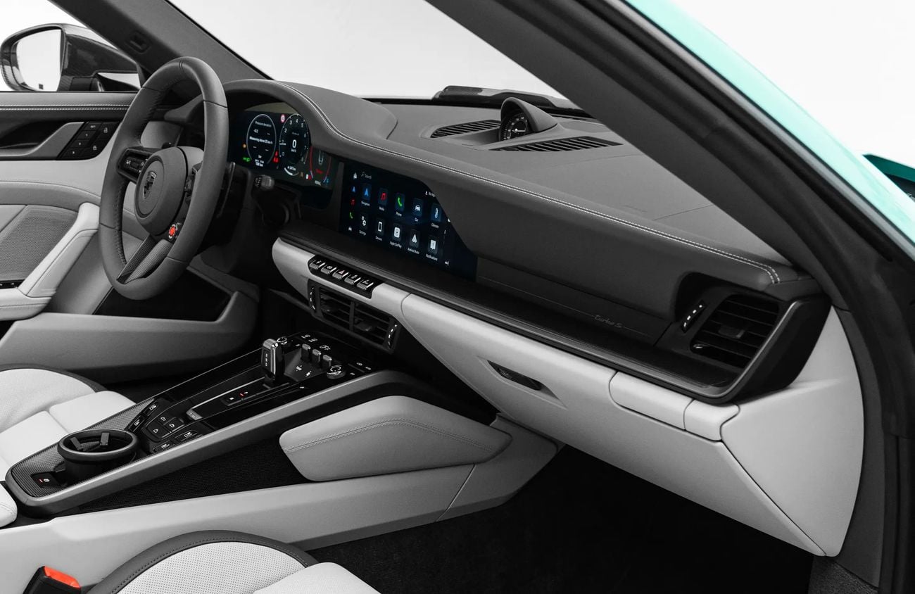 بورش 911 3.7L F6 Turbocharged Engine + T-Hybrid