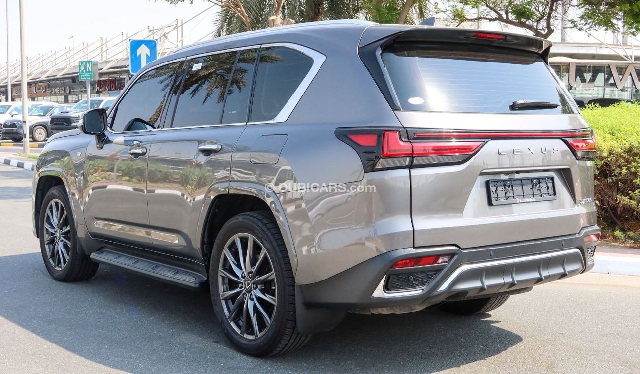 لكزس LX 600 إف سبورت