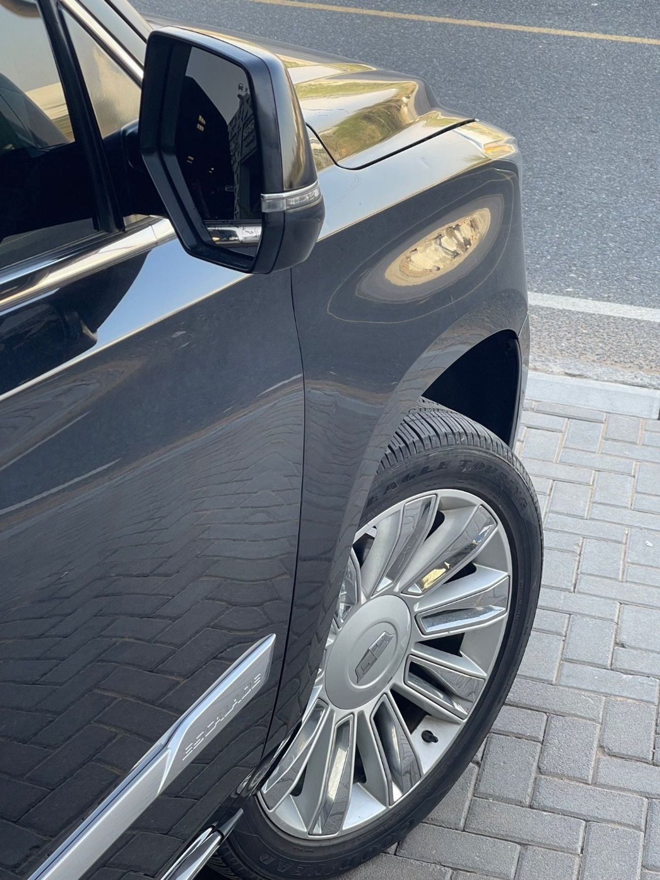 كاديلاك إسكالاد Platinum 6.2L