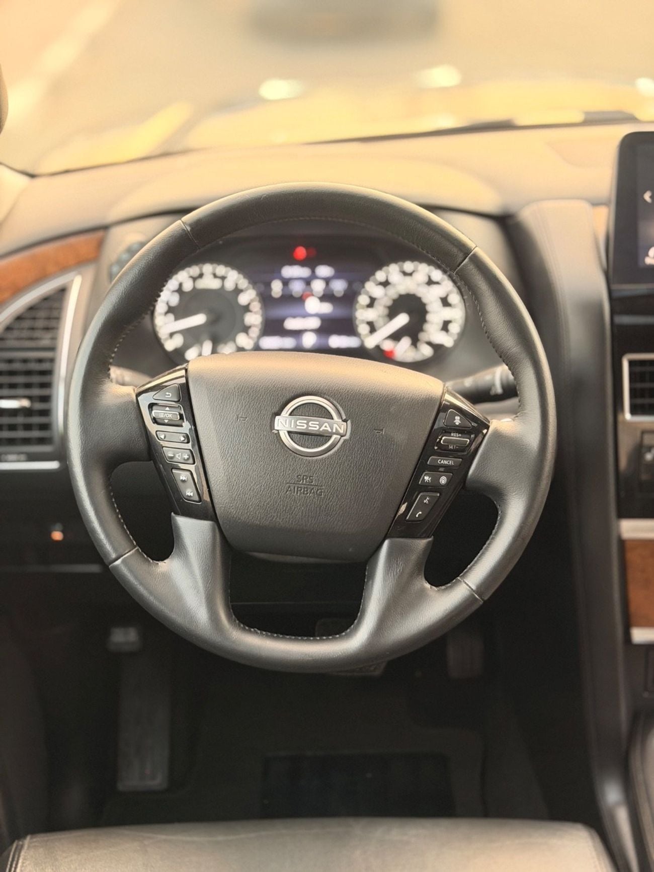 Nissan Armada SL full option Sunroof, 360 cameras 2022