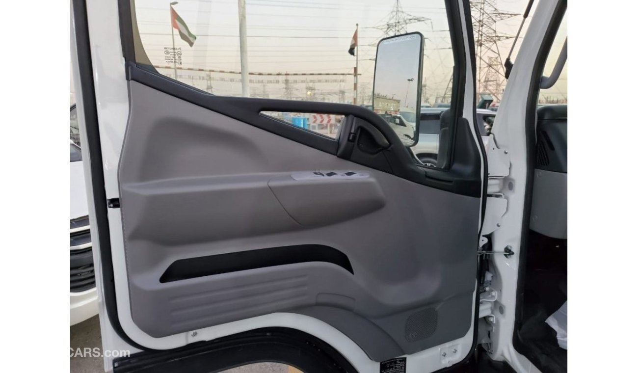 ميتسوبيشي فوسو كانتير Mitsubishi Canter Body Diesel 4.2L 3Ton 14Feet
