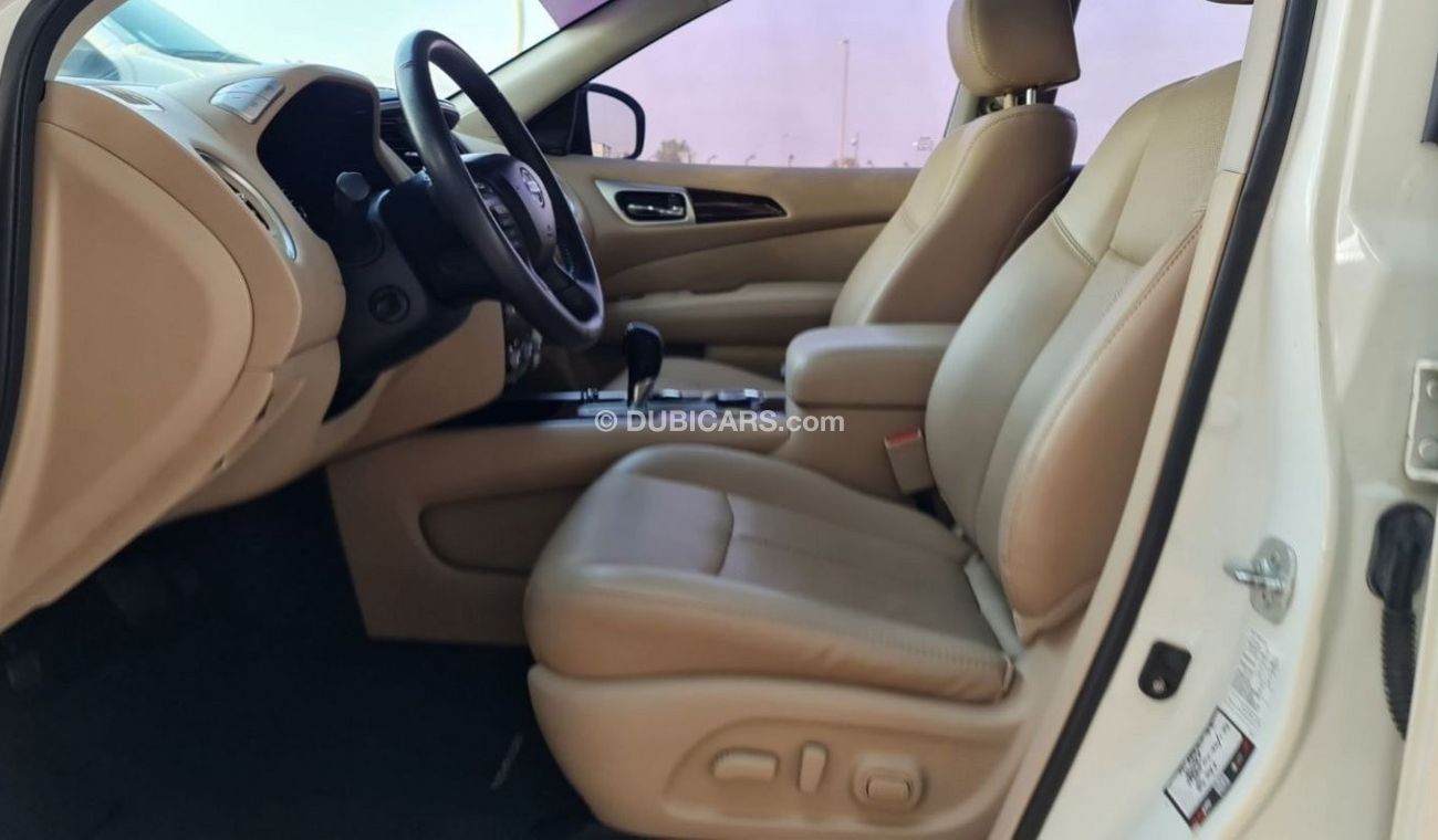 Nissan Pathfinder SL 4WD 3.5L V6 Partial Service History GCC