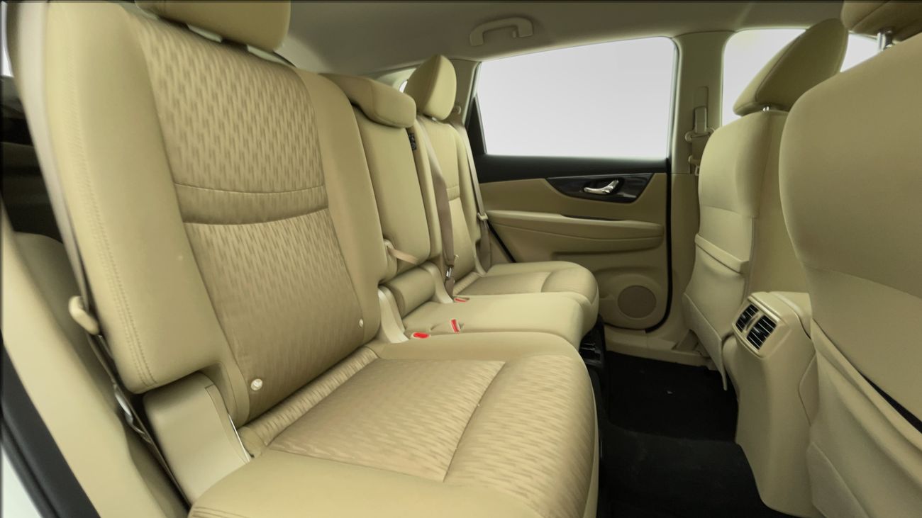 نيسان إكس تريل S 2.5 | بدون دفعة مقدمة | اختبار القيادة في المنزل