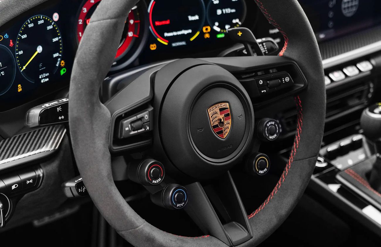 Porsche 911 4.0L F-6 Naturally Aspirated Engine