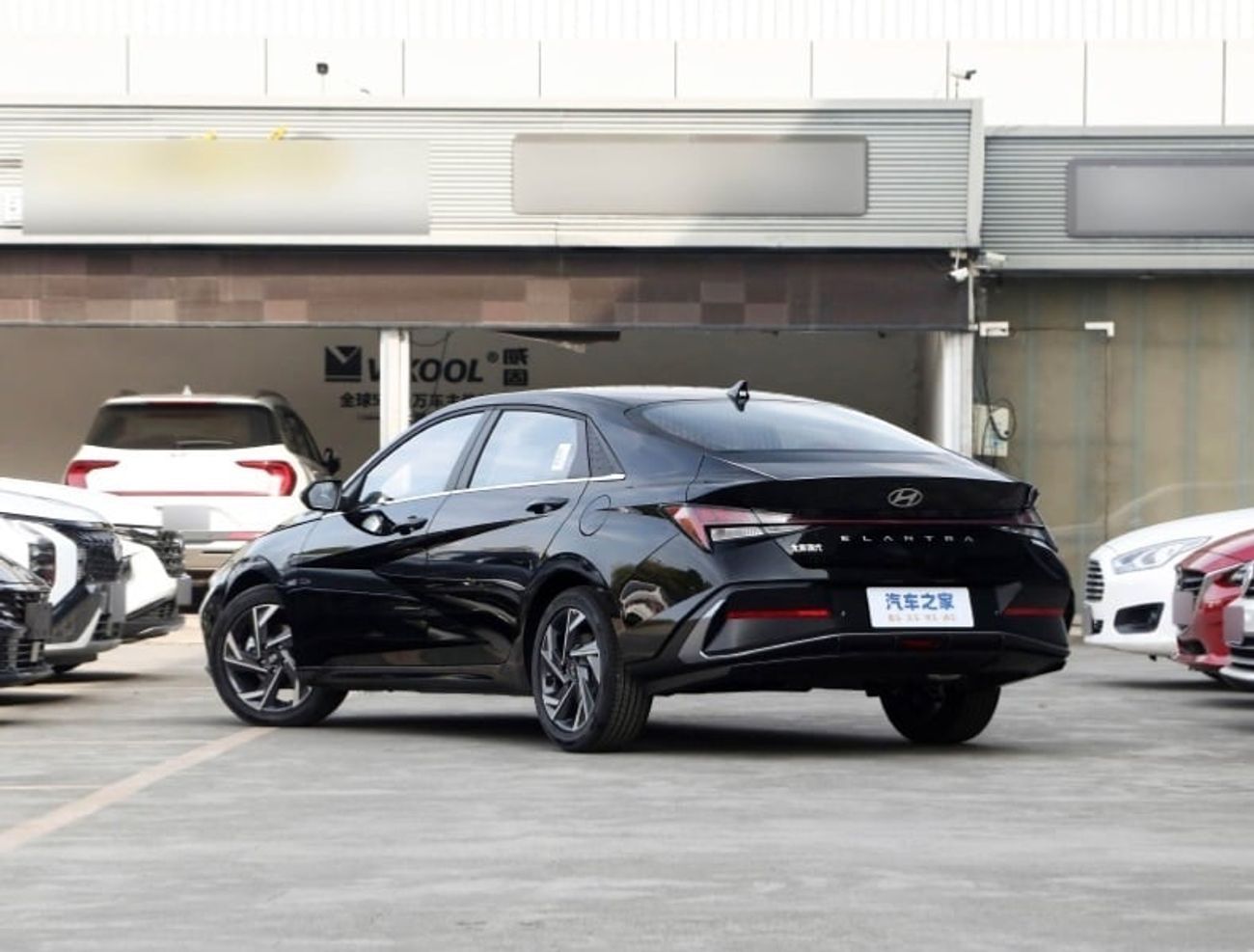 هيونداي إلانترا Elantra Premium Full With Radar