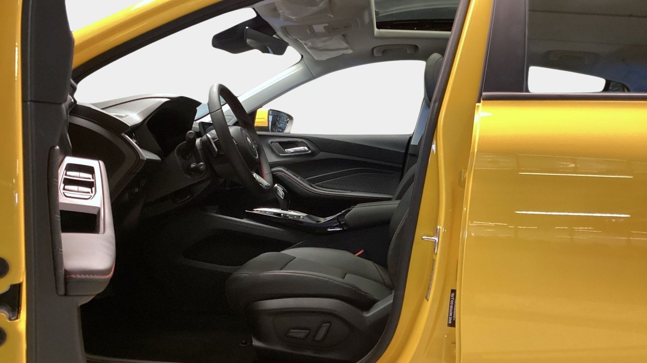 أم جي GT 1.5T LUX DCT | شامل الضمان | 0 ﺪﻔﻋﺓ ﺃﻮﻟﻯ