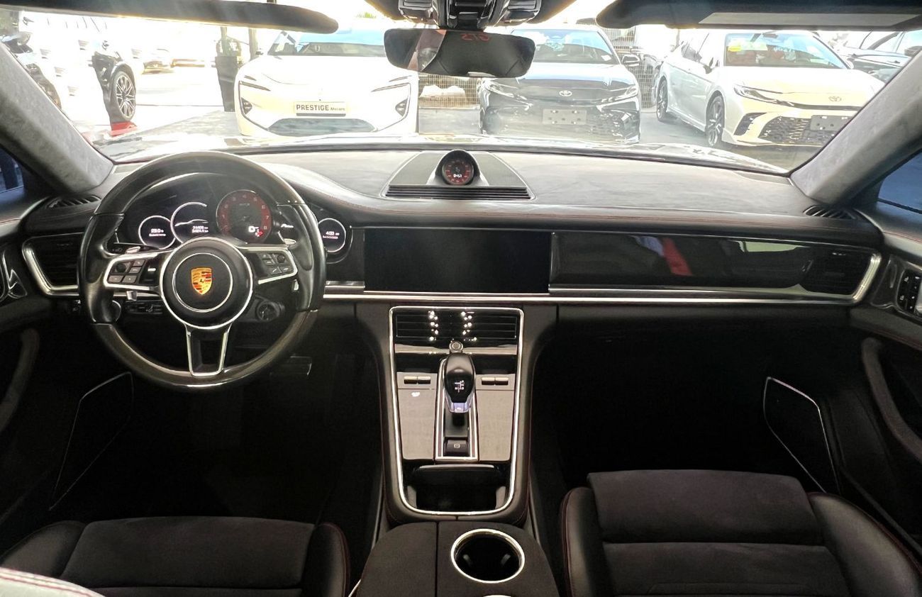 Porsche Panamera GTS 4.0L (475 HP) GTS 2020 American Specification