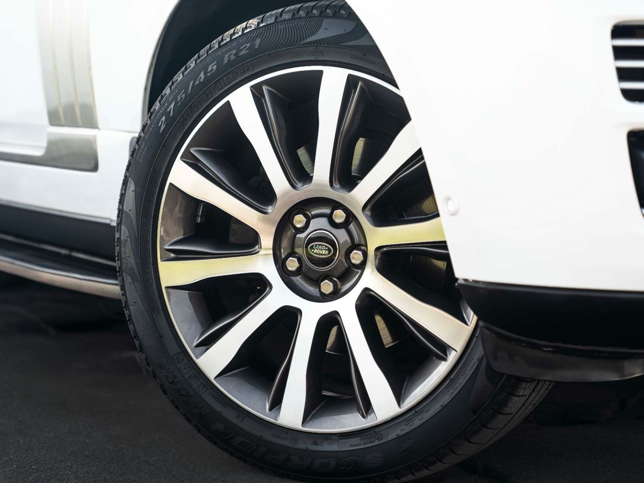 لاند روفر رينج روفر CASH OFFER!!! RANGE ROVER VOGUE HSE 5L V8 AWD LE • GCC SPECS • PRISTINE CONDITION