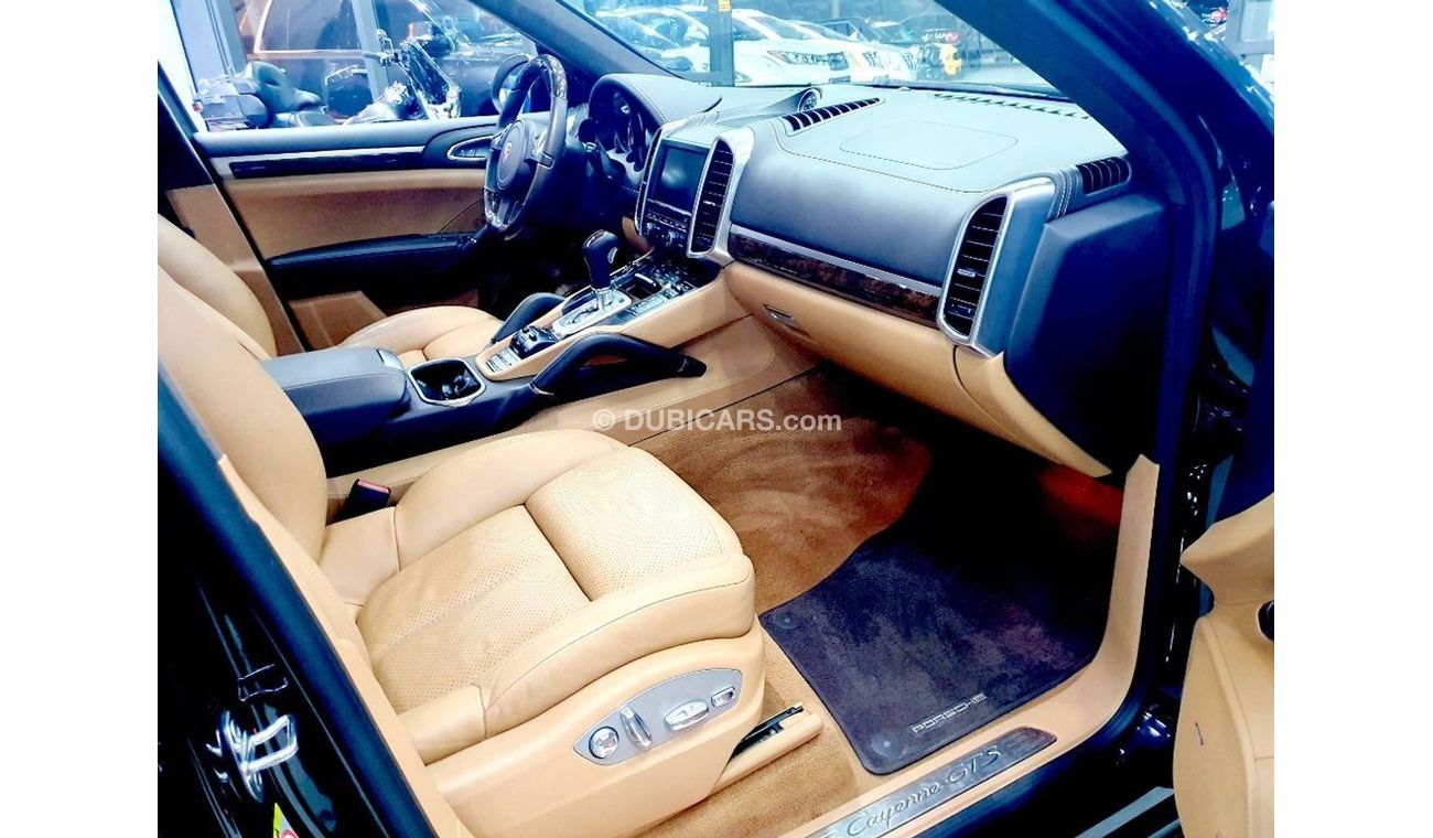 Porsche Cayenne 2013 - GCC - ONE YEAR WARRANTY - ( 1,600 AED PER MONTH/ 4YRS )